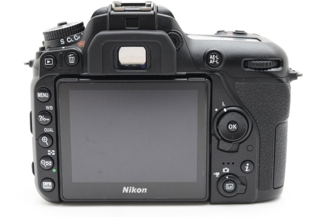 美品 ニコン　Nikon D7500 ボディ 《ショット数 12592回》785