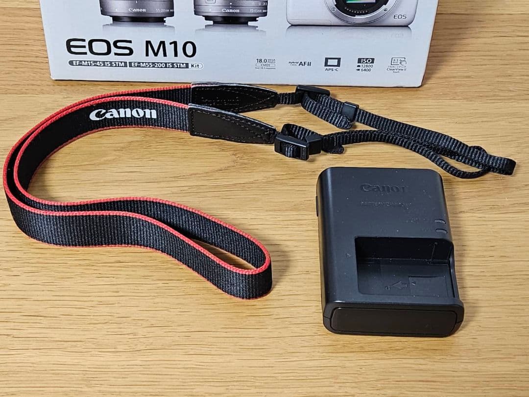 Canon キャノン カメラ EOS M10