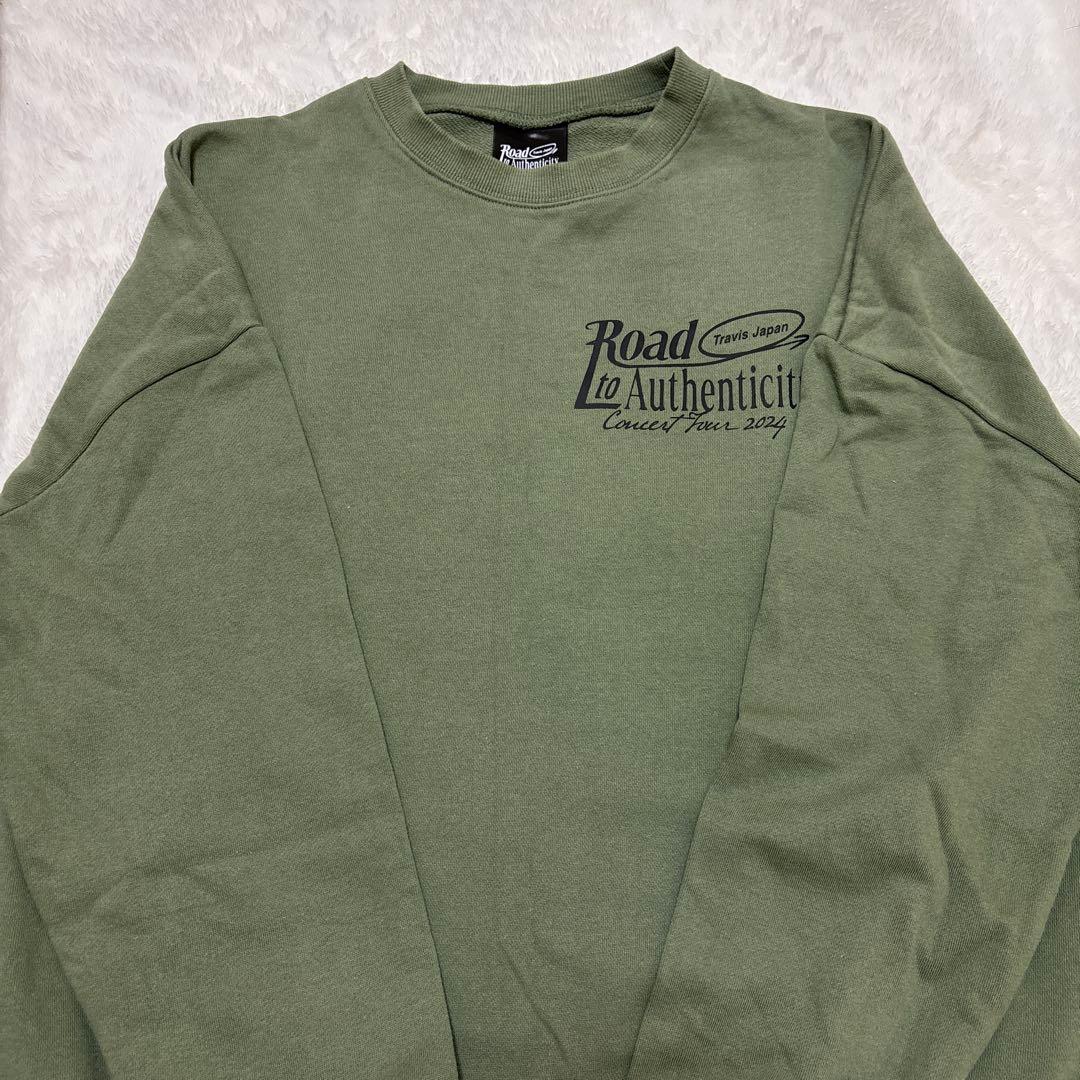 Travis Japan スウェット上