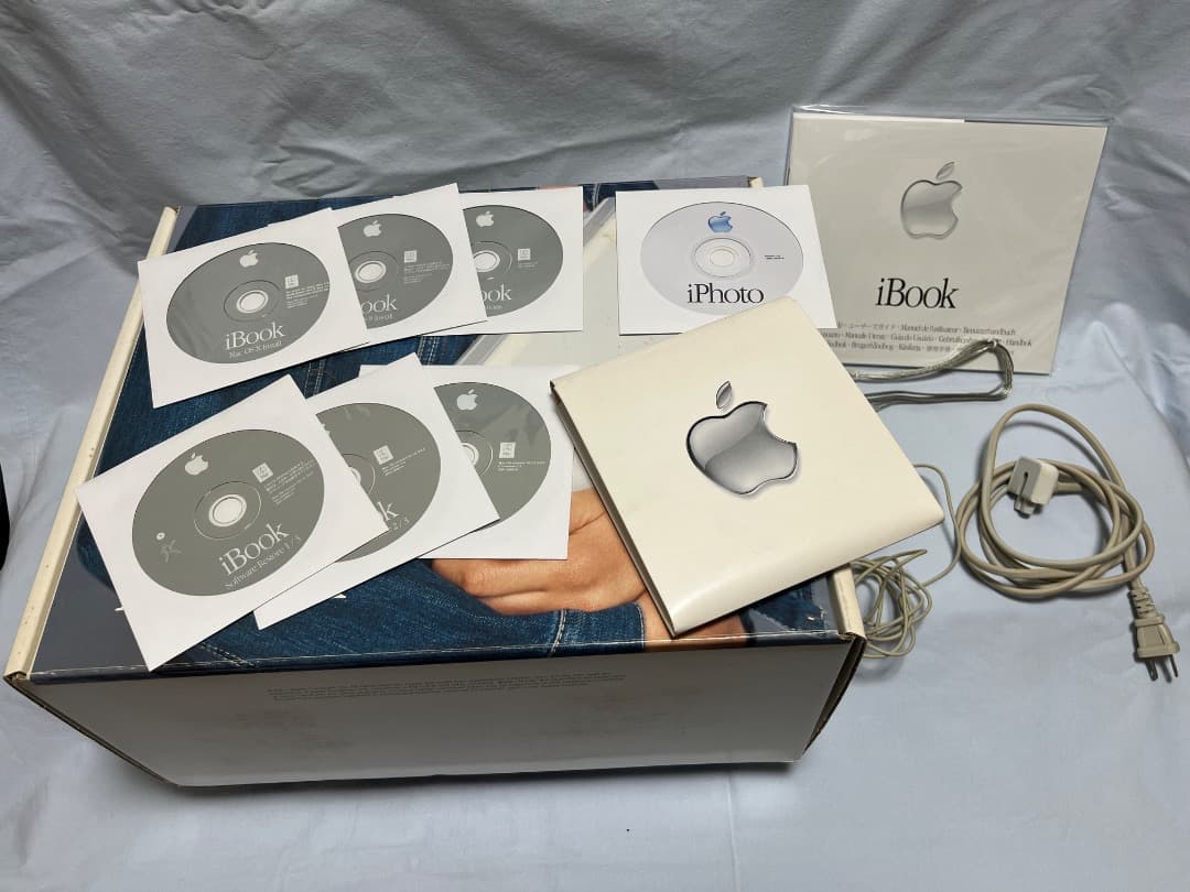 その他ノートPC本体 Apple iBook G3 M6497