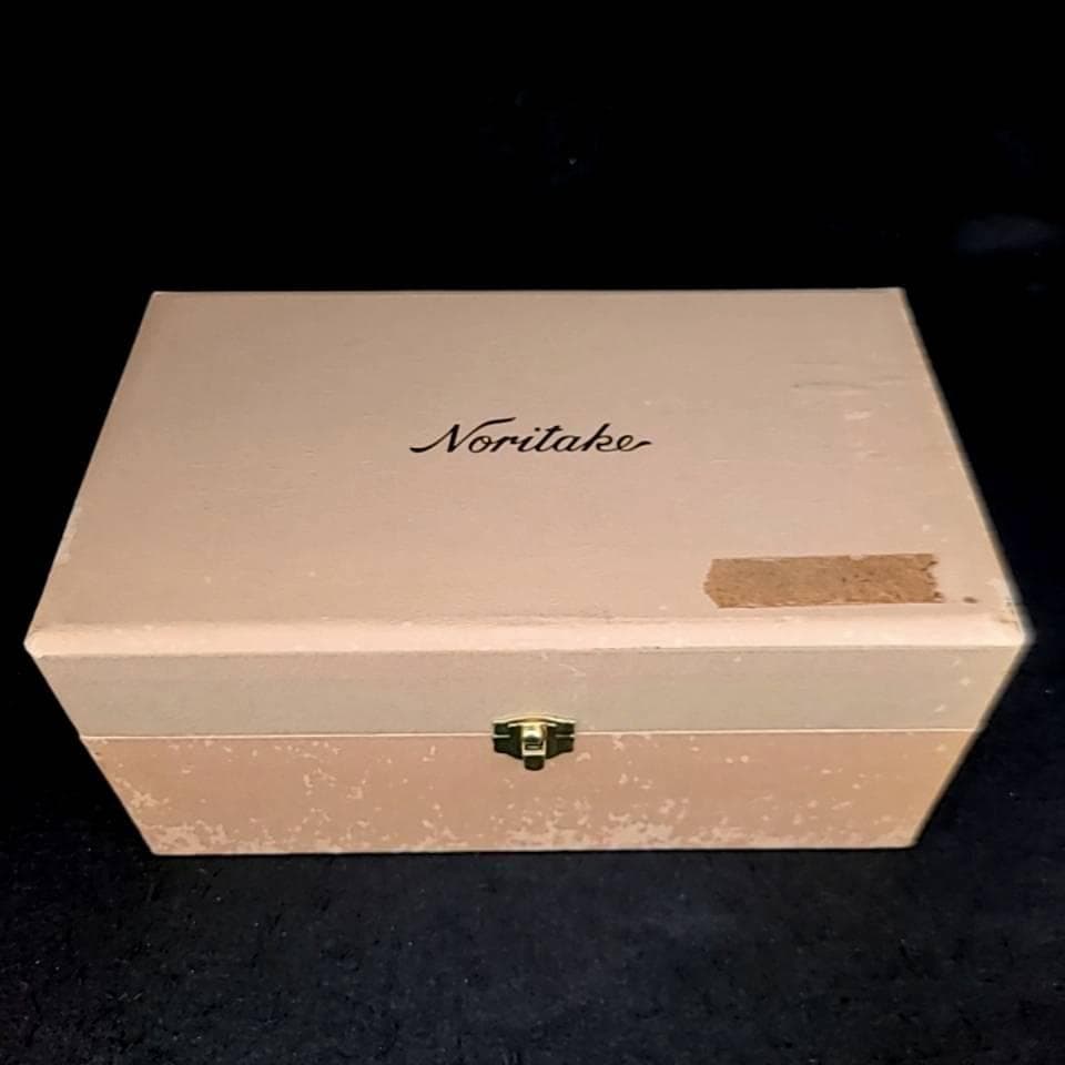 ●未使用/ノリタケ　スタジオコレクション　瑠璃金彩花紋　花瓶　ベース　箱つき