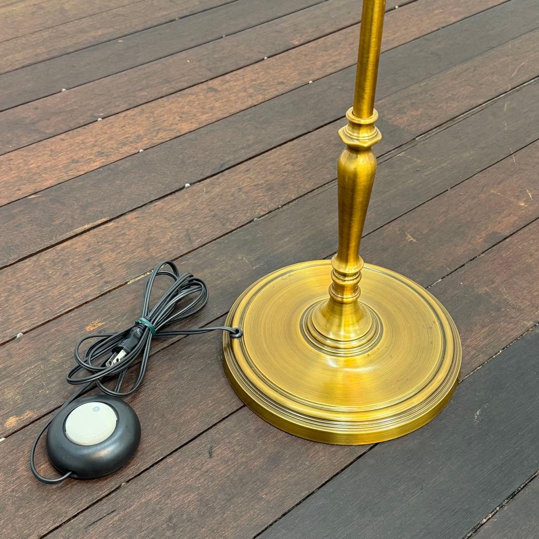 H110K5 展示品 IDC大塚家具 フロアスタンド REM-1991AB 真鍮