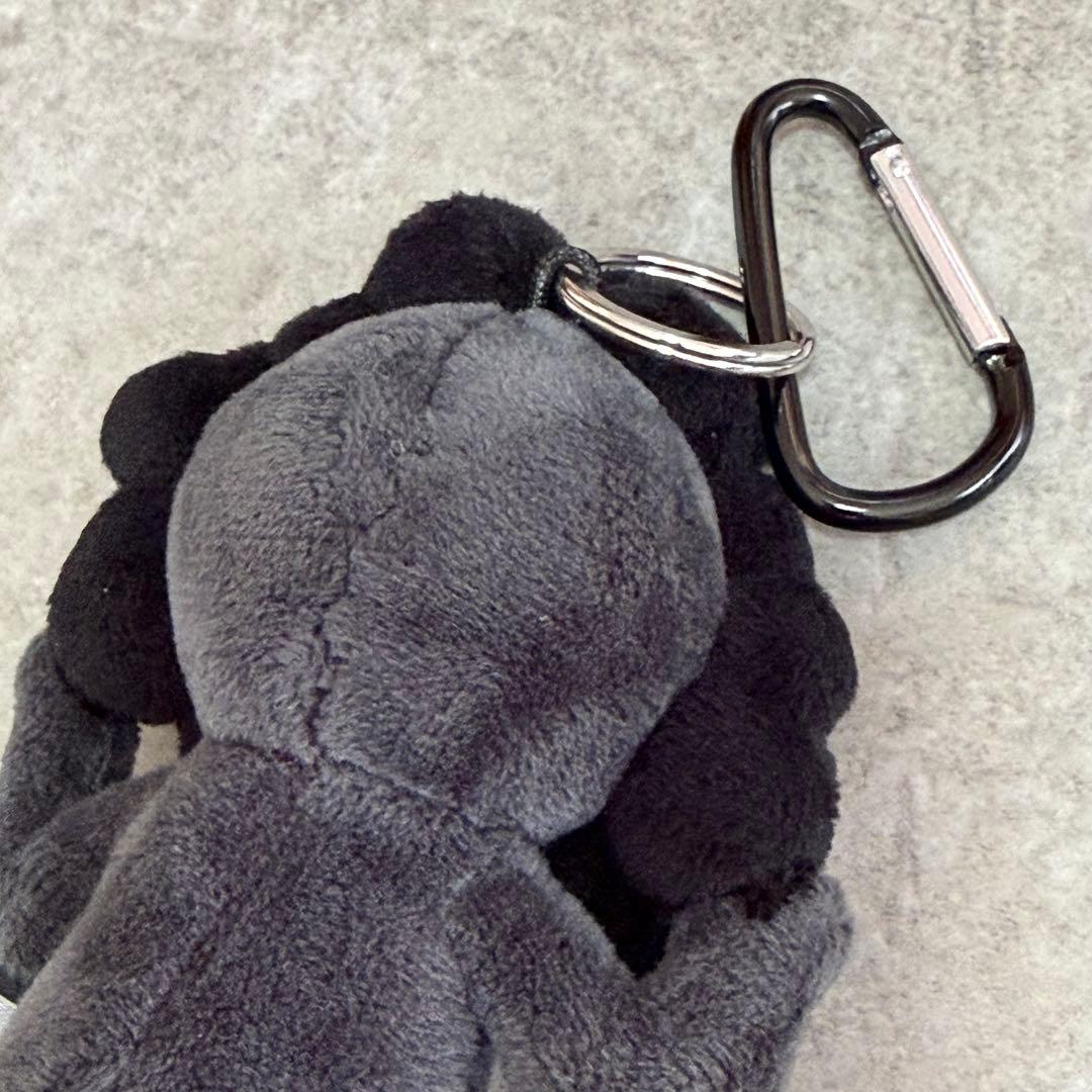 万博限定　黒ミャクミャク カラビナ キーホルダー ブラック 立ち
