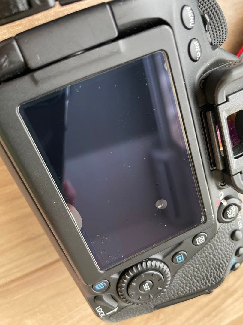 canon EOS80D デジタルカメラ　おまけレンズ　ストロボ