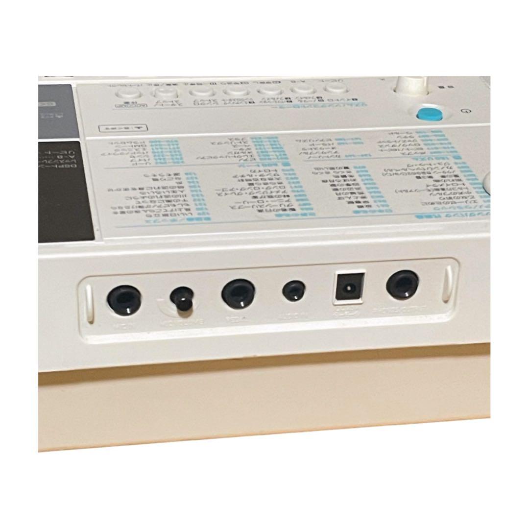 【美品】CASIO LK-516 光ナビゲーションキーボード 61鍵盤