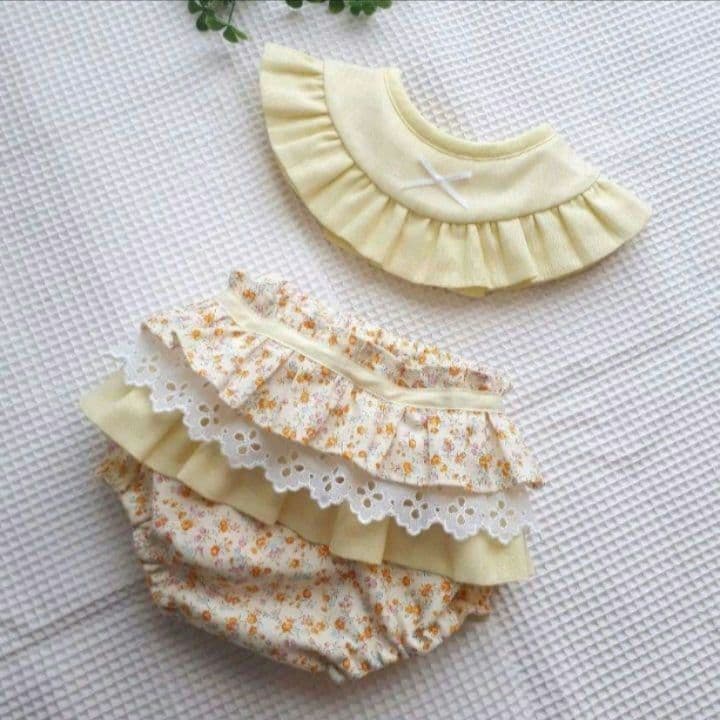 テディベア&チェリーのコロンとしたスタイ&コロンリボン(チェリー刺繍)