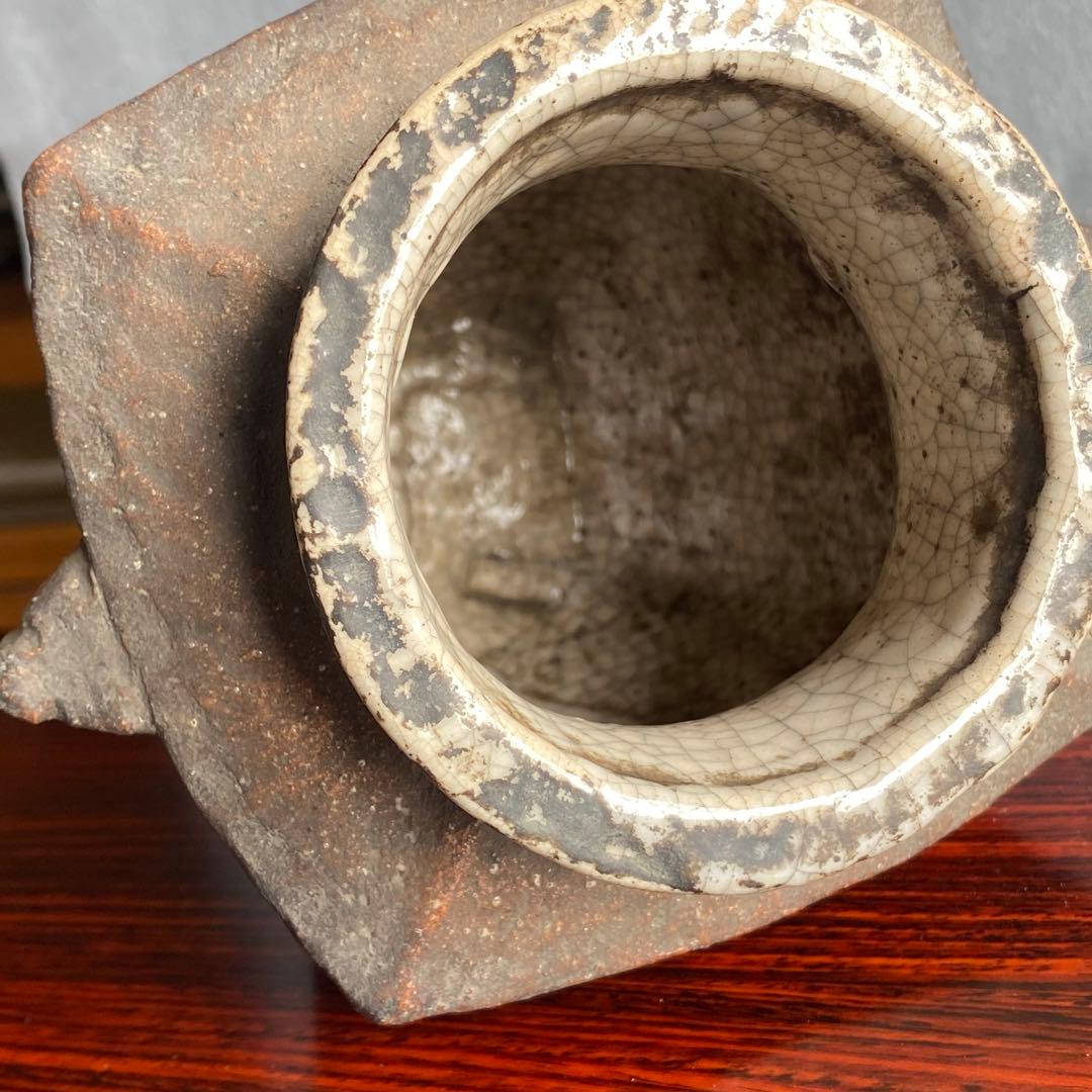 信楽花生　草花文　信楽焼　初代谷井直方　花入　花瓶　置物