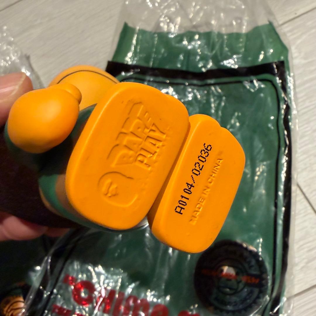 a bathing ape CHIMP GIRL&CHIMP MAN フィギュア