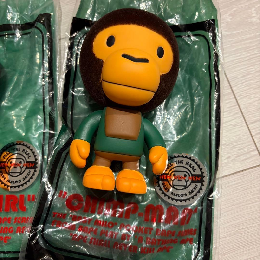 a bathing ape CHIMP GIRL&CHIMP MAN フィギュア