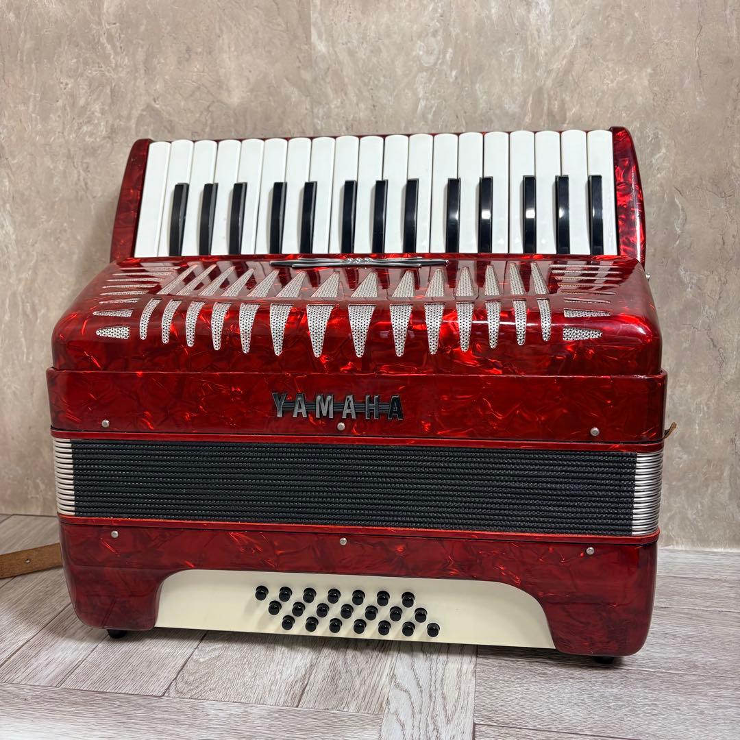 美品 YAMAHA アコーディオン YA-21 32鍵盤 21ベース ケース付
