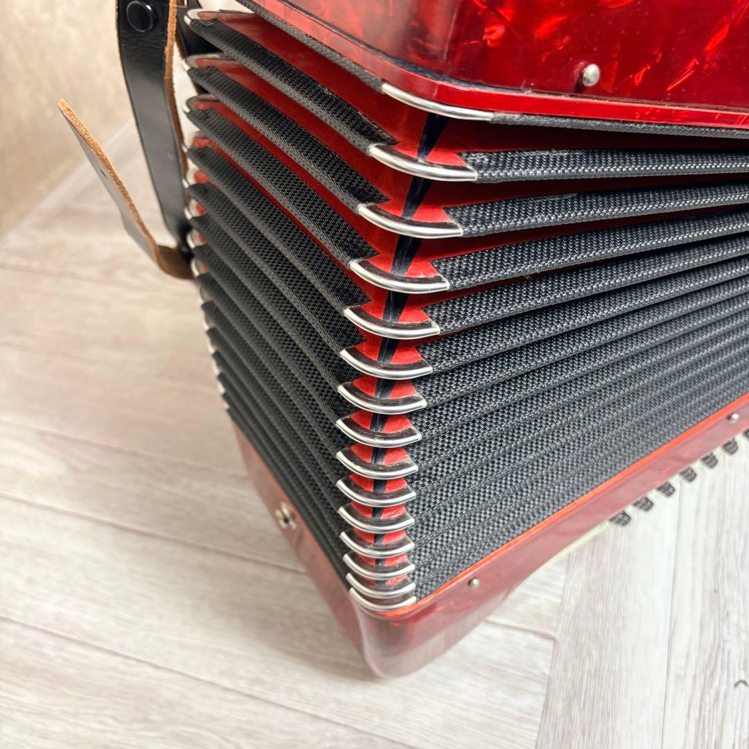 美品 YAMAHA アコーディオン YA-21 32鍵盤 21ベース ケース付