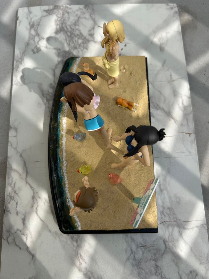 けいおん水着フィギュア5体自作砂浜ジオラマセット
