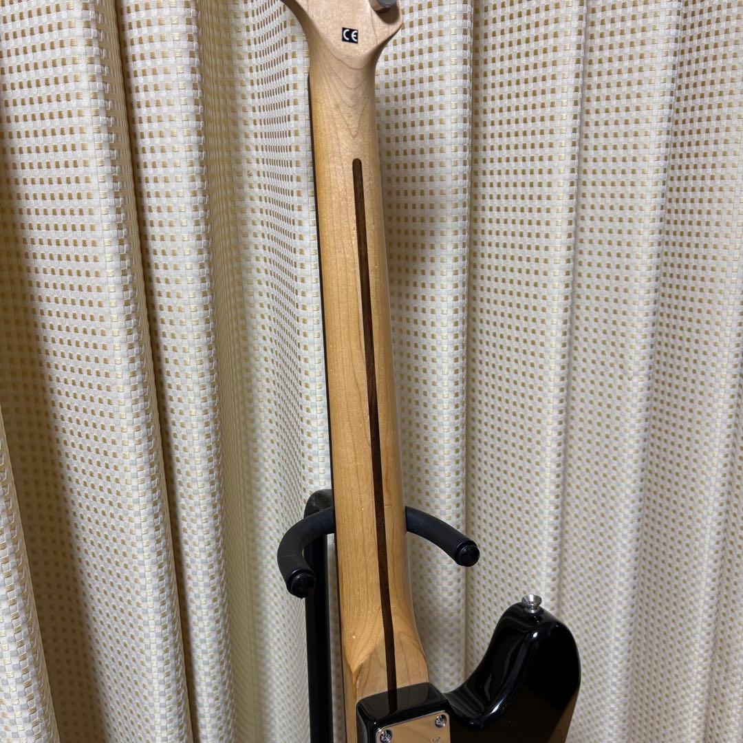 Squier by Fender Cyclone スクワイア　サイクロン