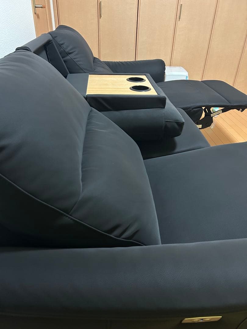 【NITORI】 2人掛け電動リクライニングソファ + テーブルユニット