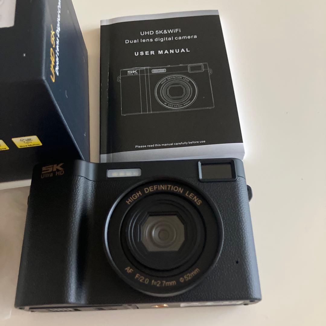 コンパクトカメラ　デジタルカメラ