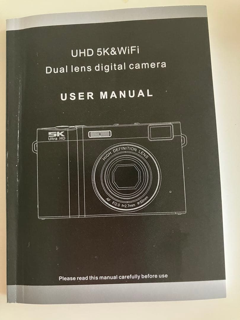 コンパクトカメラ　デジタルカメラ