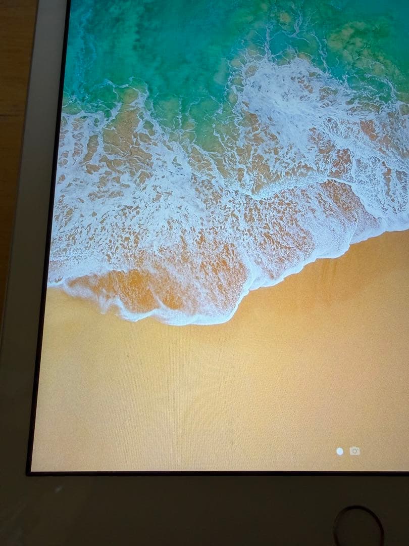 Apple iPad 5世代 32GB シルバー 箱あり 本体