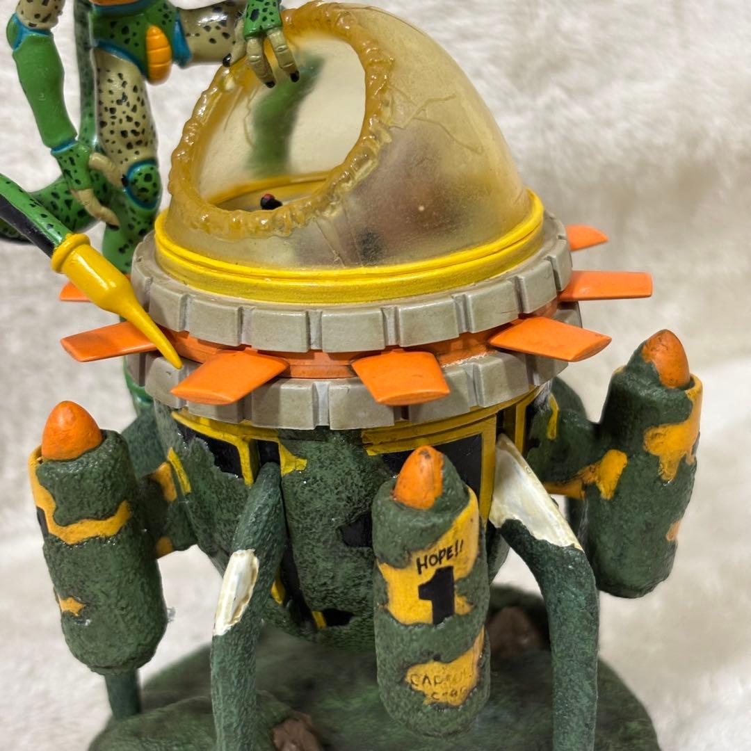 【希少】ドラゴンボール フィギュア ミュージアムコレクション セル&タイムマシン