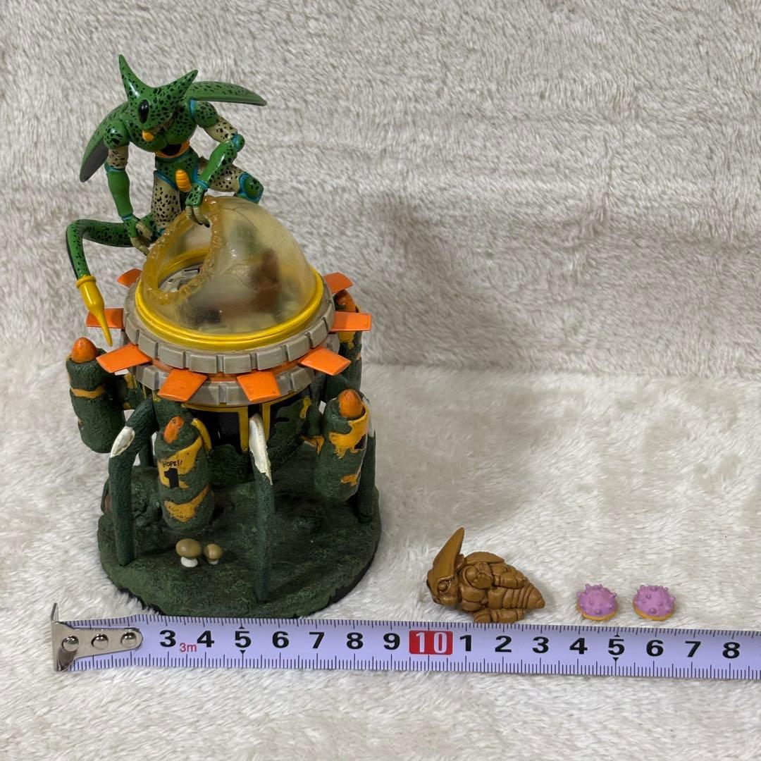 【希少】ドラゴンボール フィギュア ミュージアムコレクション セル&タイムマシン