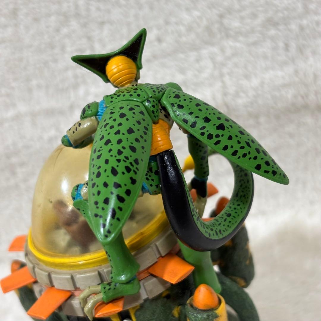 【希少】ドラゴンボール フィギュア ミュージアムコレクション セル&タイムマシン
