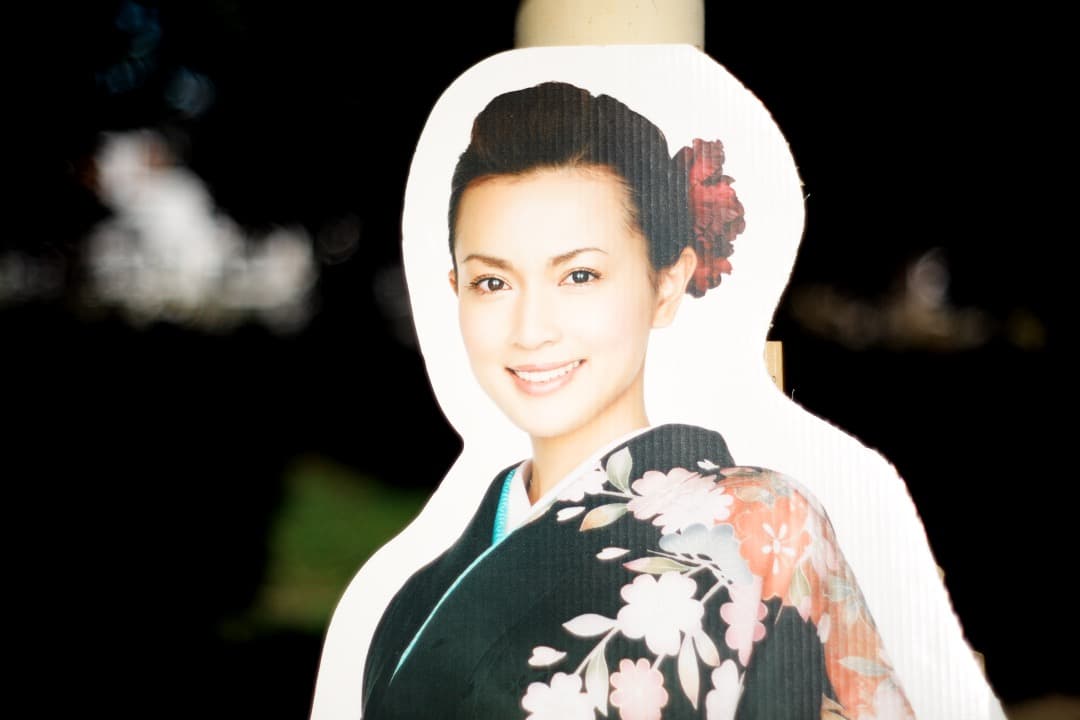 【虹色ゴースト】ミノルタ MC-ROKKOR PF 58mm F1.4 後 63