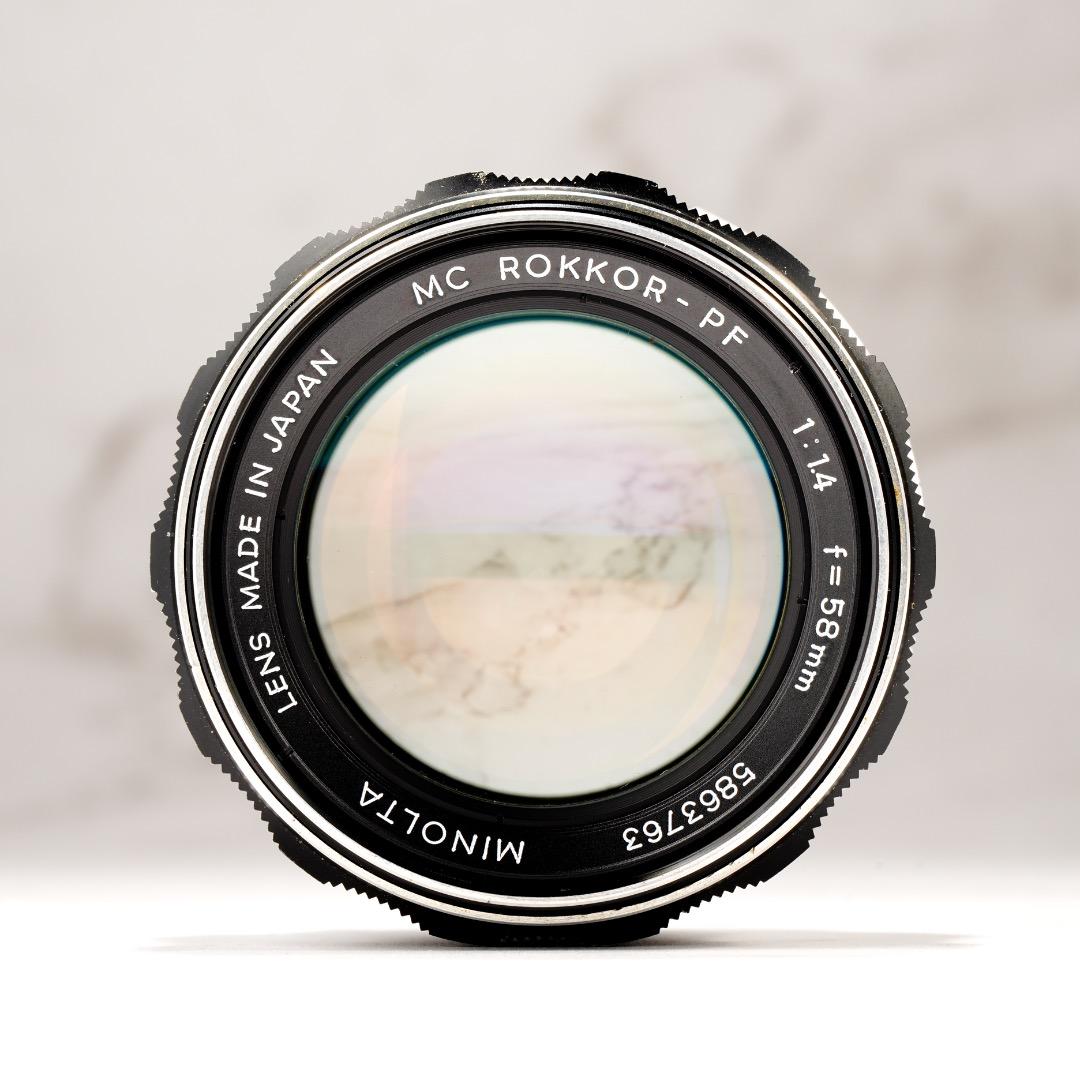 【虹色ゴースト】ミノルタ MC-ROKKOR PF 58mm F1.4 後 63