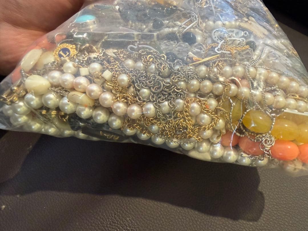 イミテーションアクセサリー 珊瑚など まとめ売り 約2.5kg