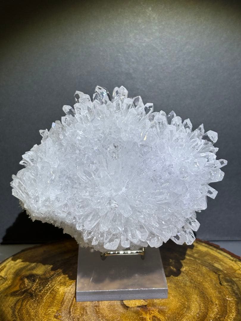 中国貴州省産　菊花水晶クラスター　518g 純白　綺麗　天然石