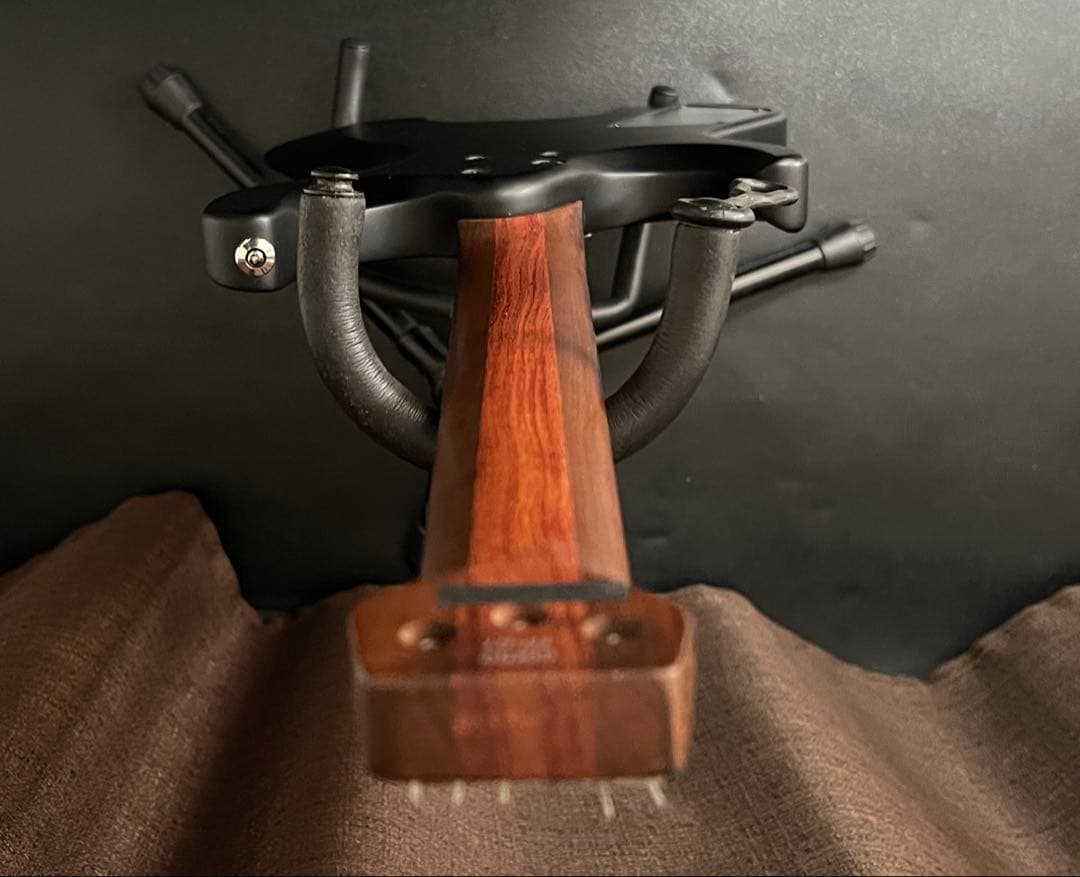 Ibanez QX52 BKF ヘッドレスギター