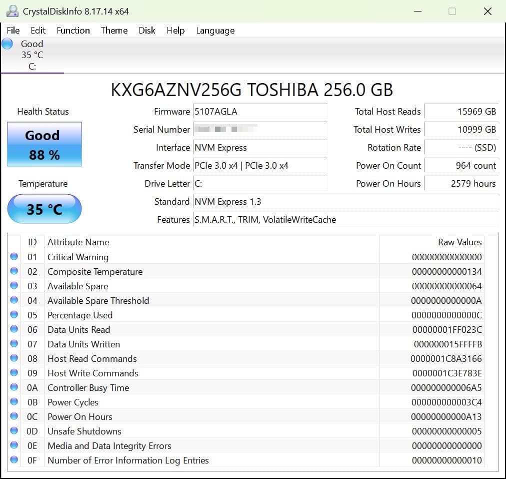【超軽量718g】富士通 i5-1245U 8GB 256GB Office
