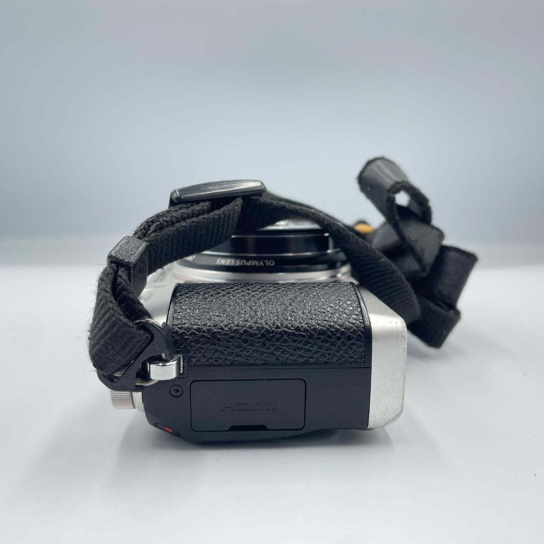 【完動品・SDカード32GB付】OLYMPUS STYLUS SH-2