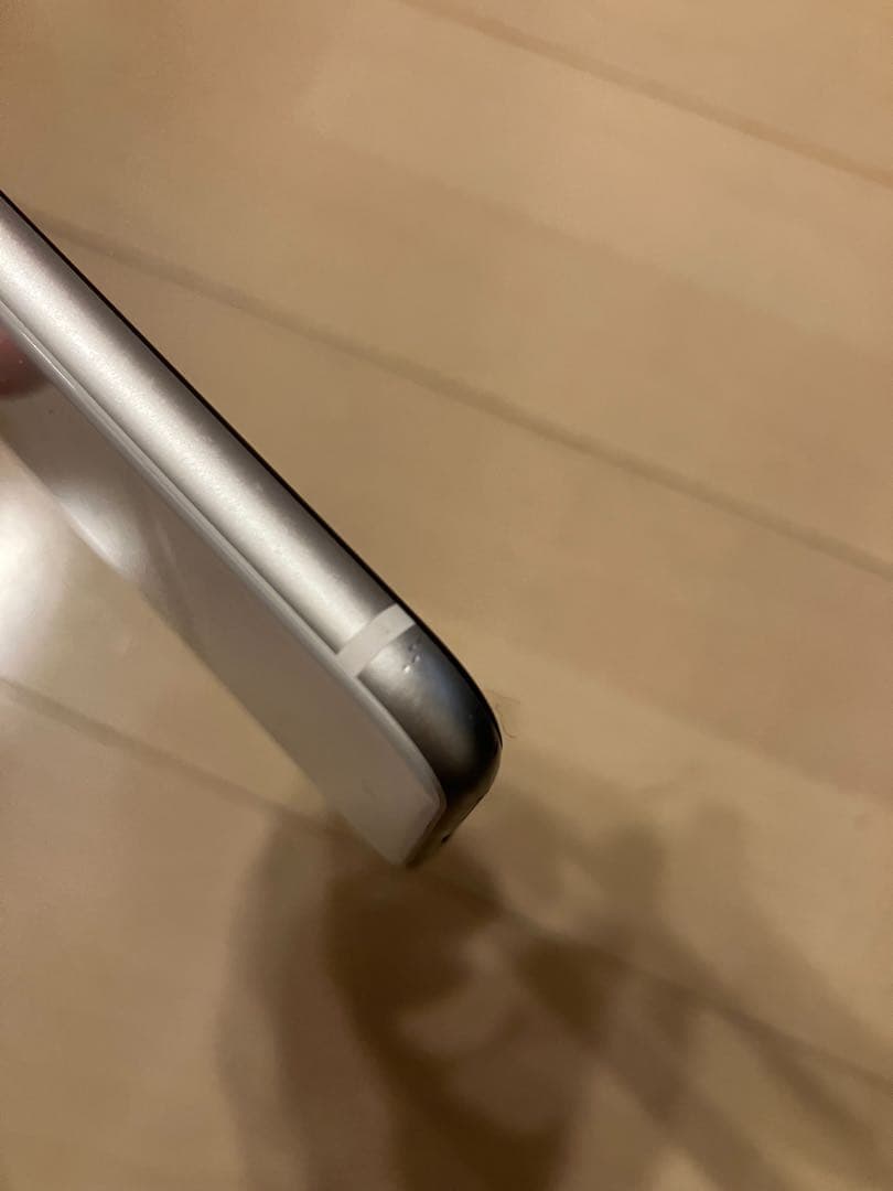 iPhone7 本体 ホワイト