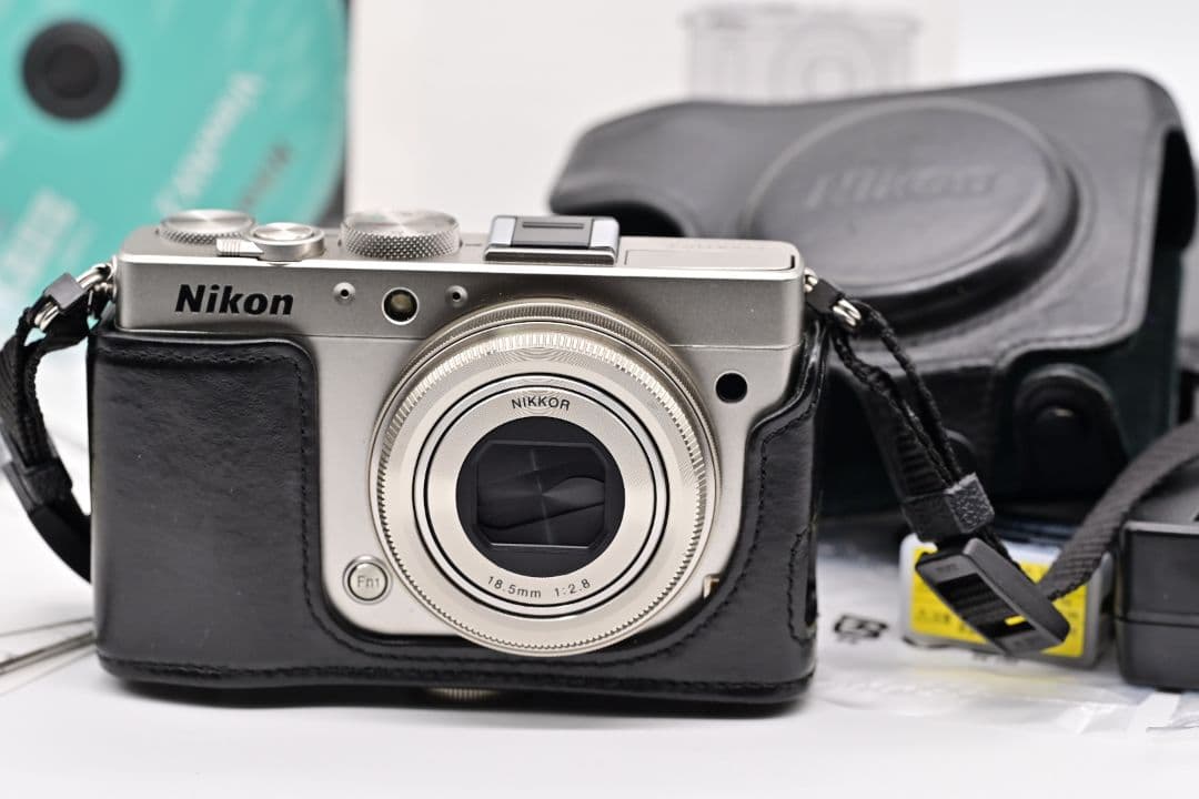 送料込 美品 1オーナー! 箱付属品完備 Nikon COOLPIX A