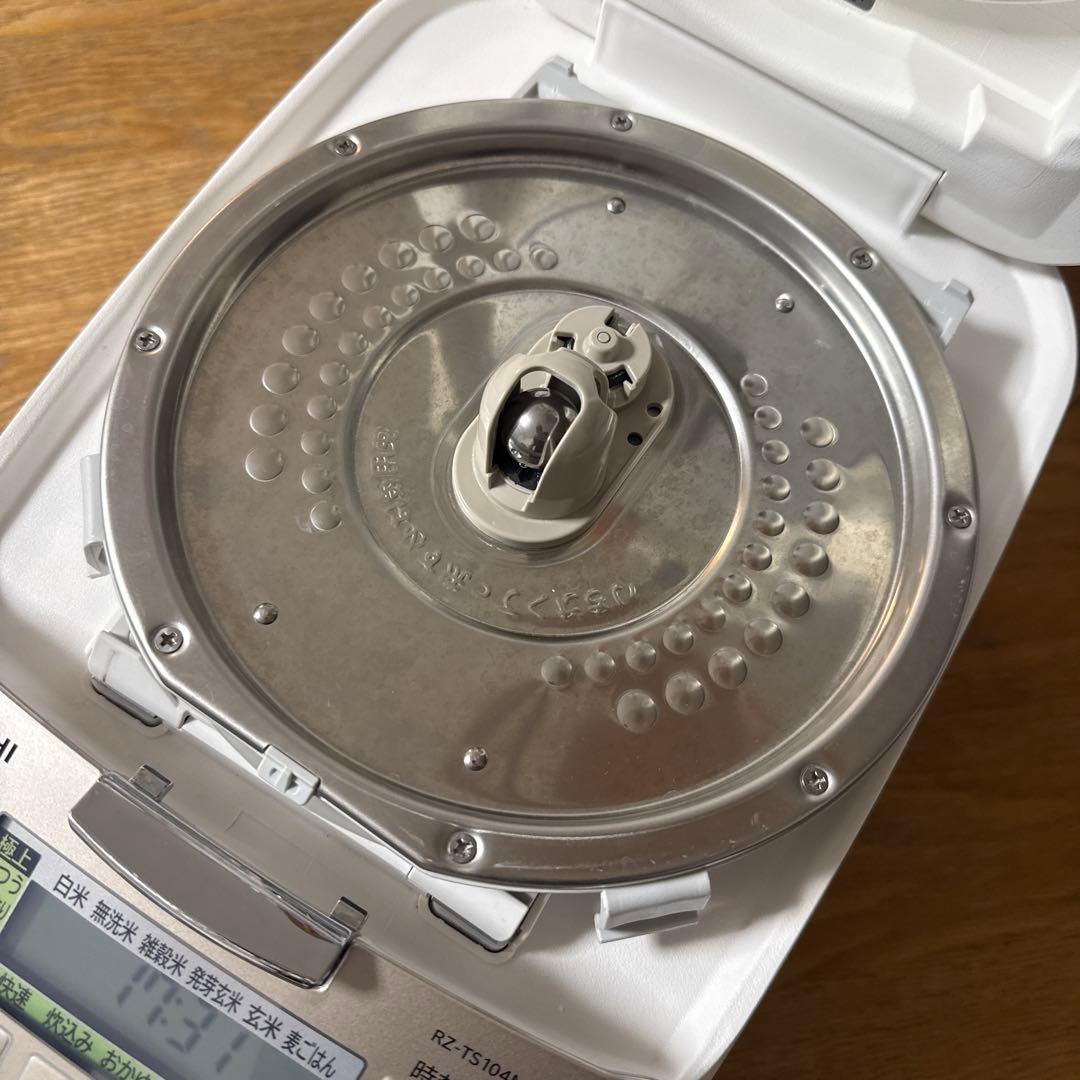 日立5.5合炊き HITACHI RZ-TS104M 炊飯器 ふっくら御膳