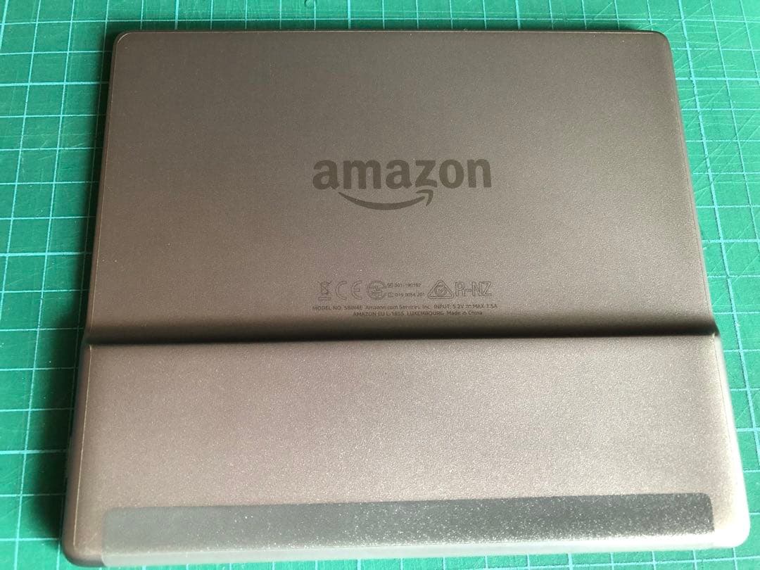 Kindle Oasis 10世代 32GB 広告なし Wi-Fi + LTE