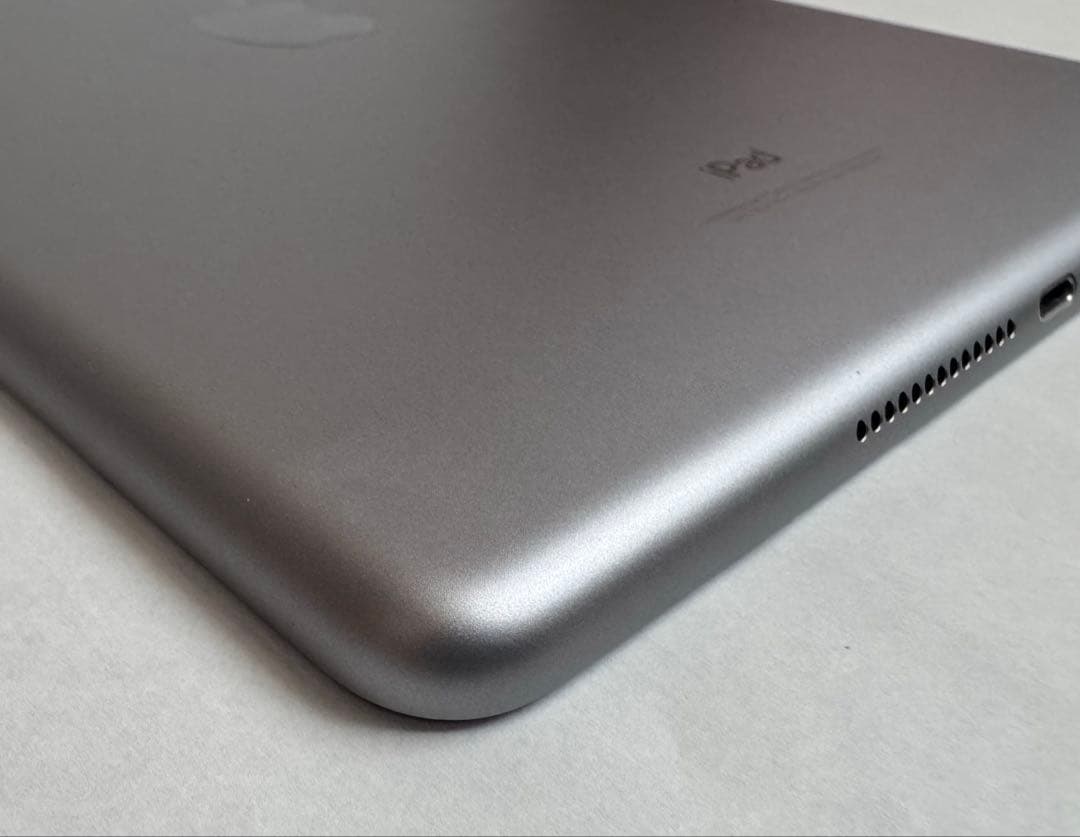 iPad 第5世代 Wi-Fi 32G 9.7インチ