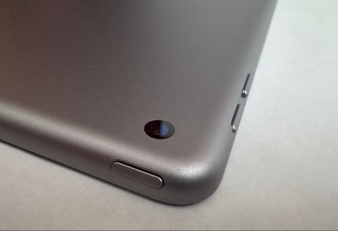 iPad 第5世代 Wi-Fi 32G 9.7インチ