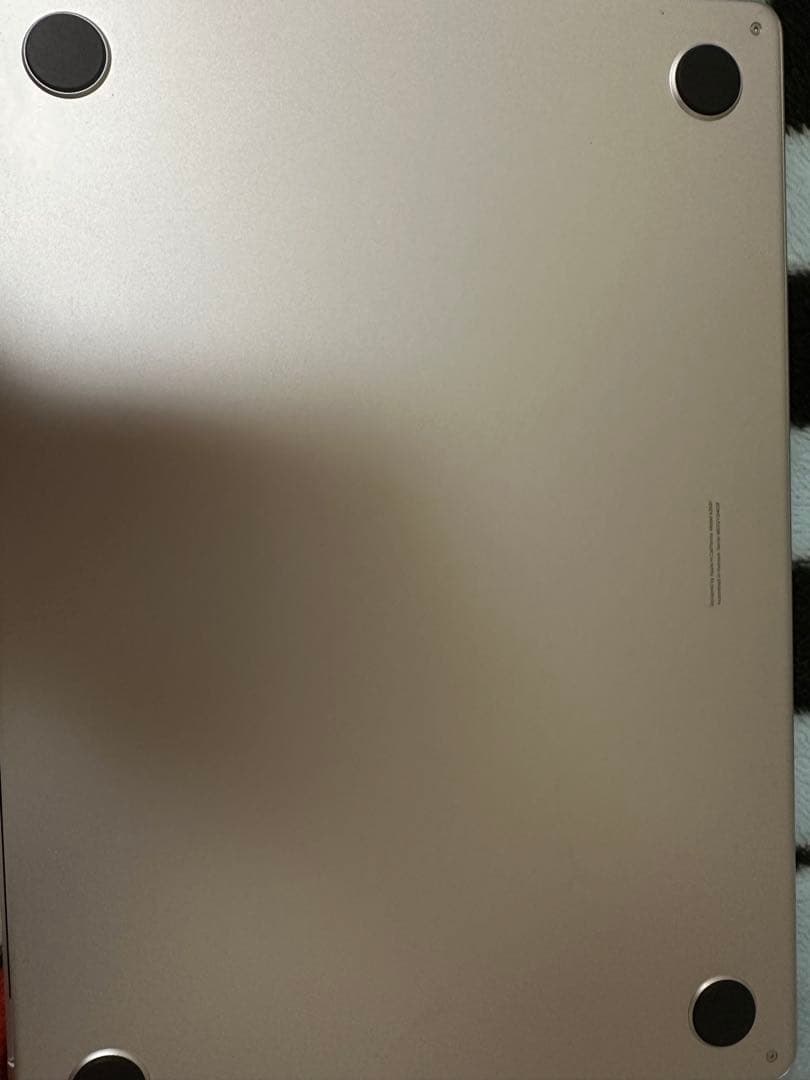 Apple MacBook 13インチ シルバー　M2チップ　256GB