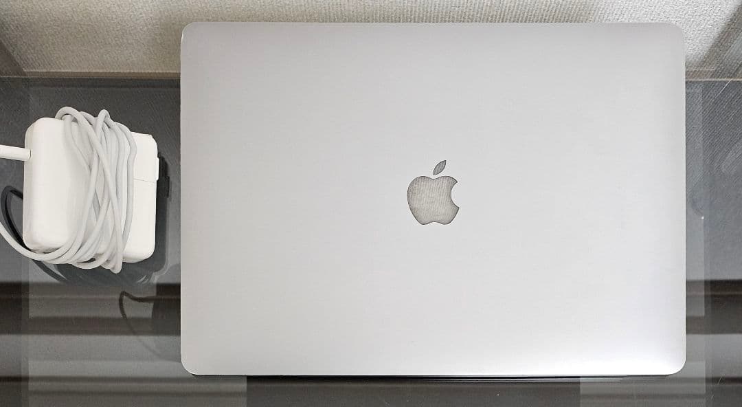 M2 Apple MacBook pro 13.3インチ 2022 512GB