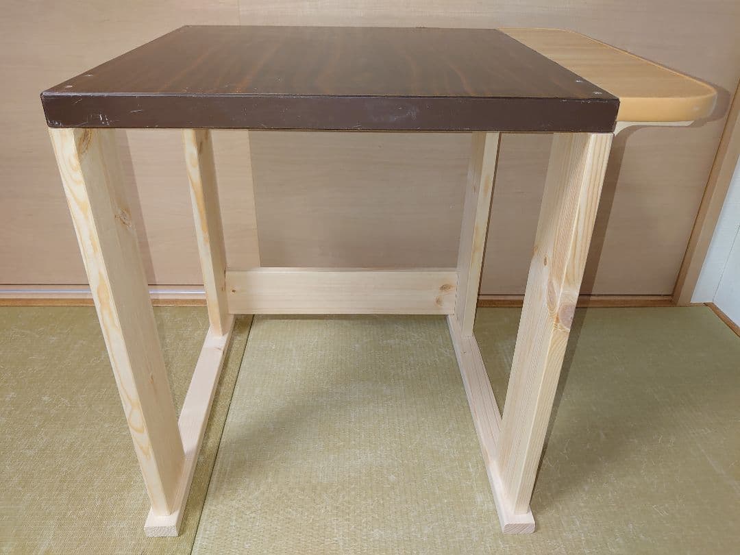 【累積176台目】パチスロを置く台（1台用シンプルスタンド）★右側に棚板付き①