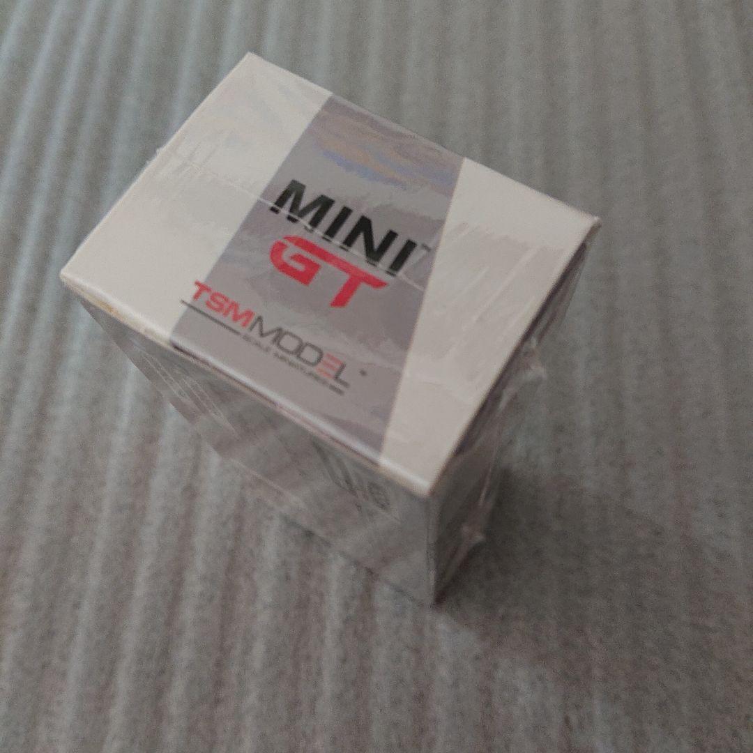 MINIGT LIBERTYWALK LB★Works Nissan GT-R