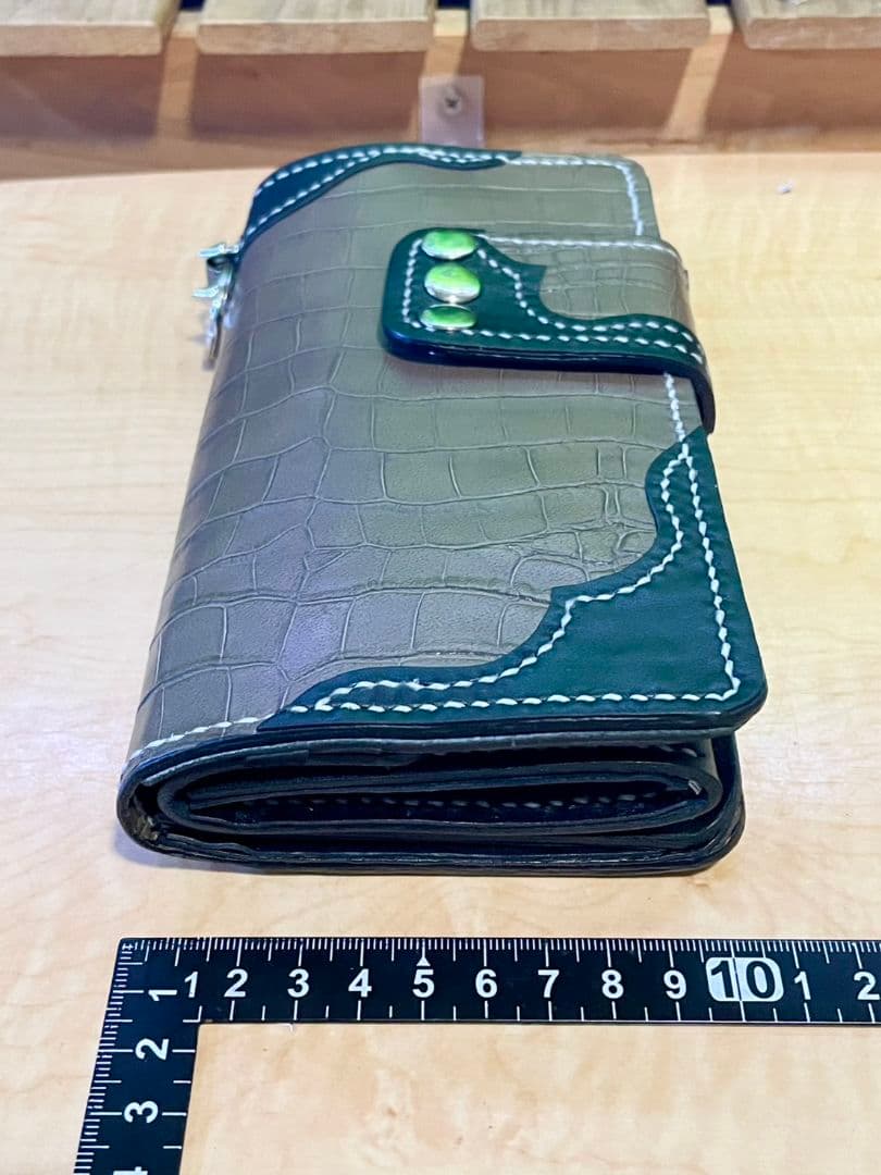 長財財布☆牛本皮・クロコ調★【新品】★