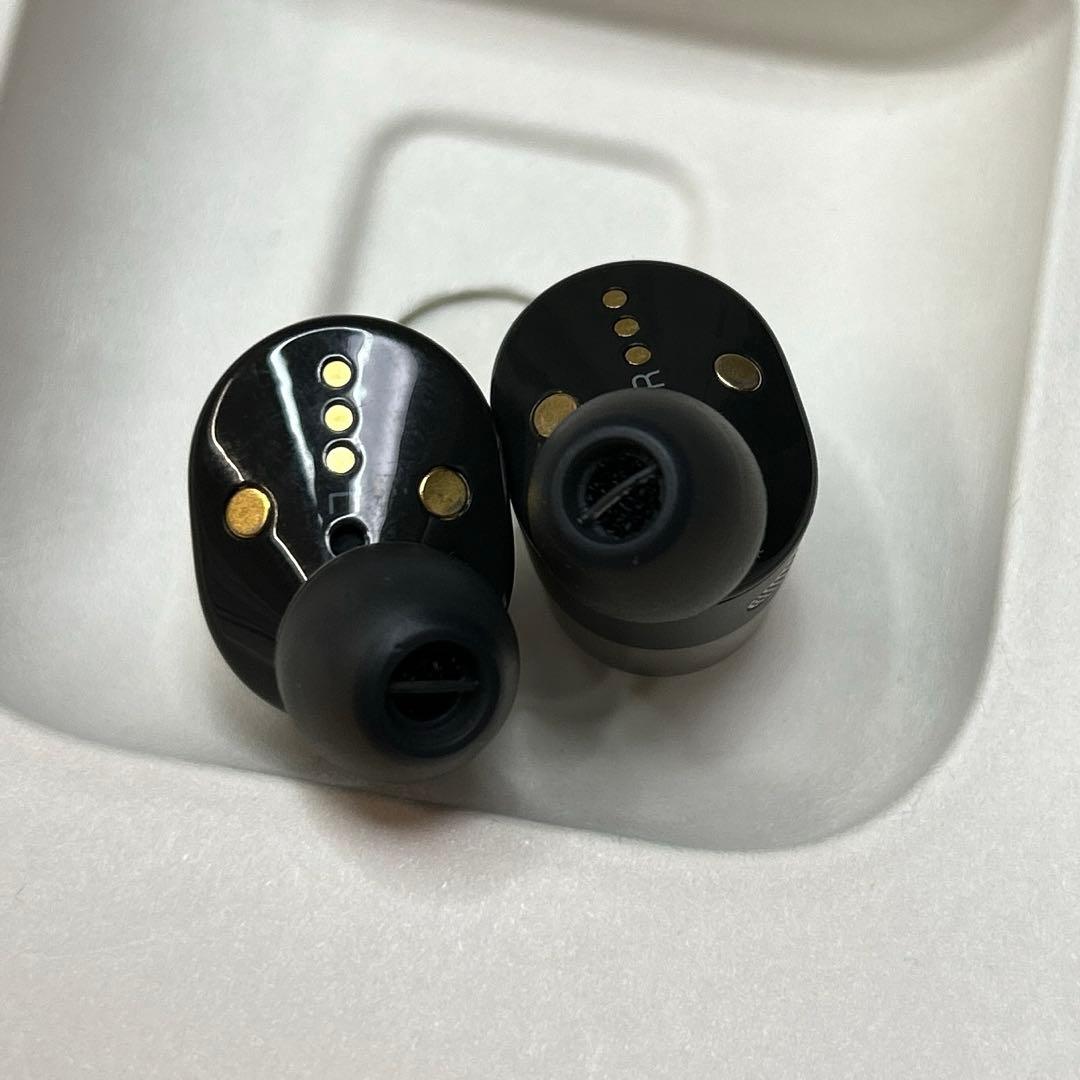 未使用 Bowers & Wilkins Pi7 ワイヤレス イヤホン