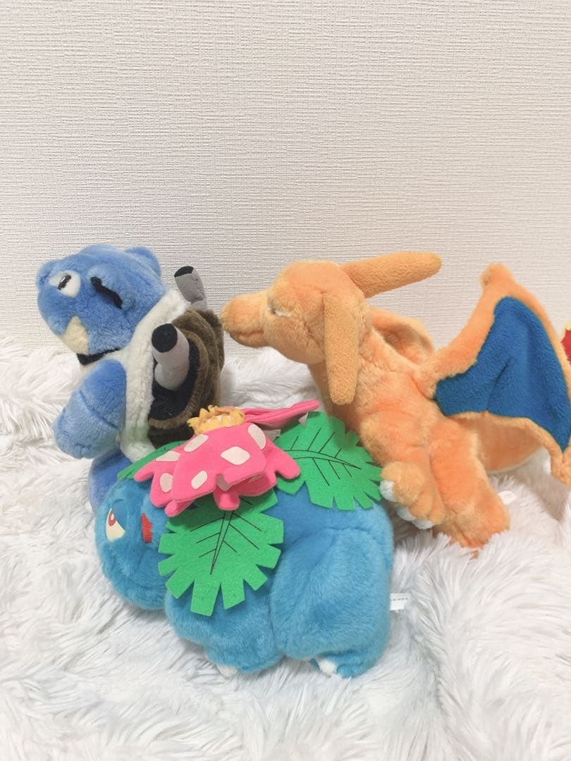 タイムセール！最安値！TOMYぬいぐるみリザードン フシギバナ カメックス