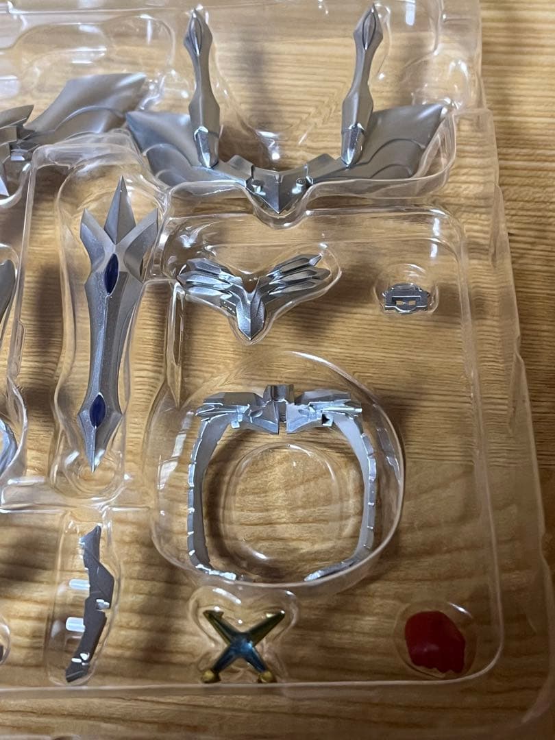 バンダイ S.H.Figuartsウルティメイトシャイニングウルトラマンゼロ