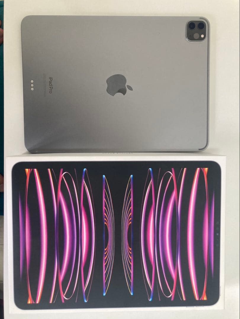 iPad Pro 11インチ　第4世代　128GB Wi-Fiモデル
