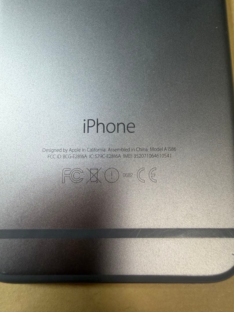 良好iPhone 6 128GB スペースグレイ