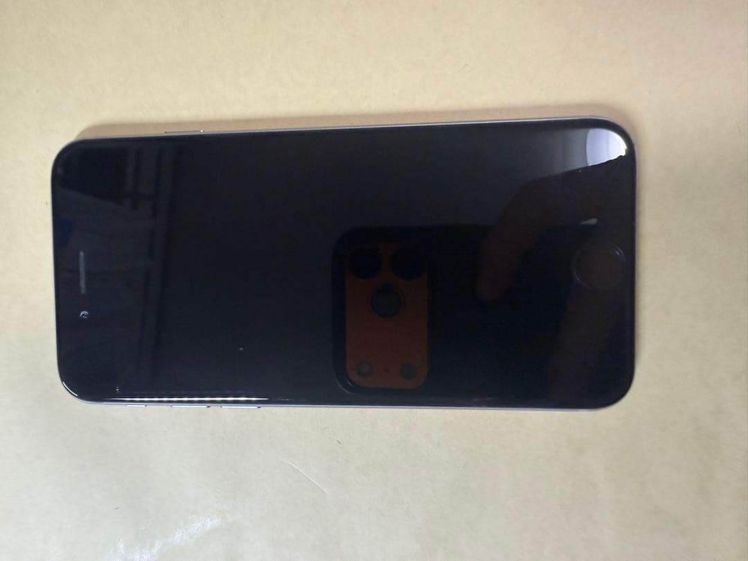 良好iPhone 6 128GB スペースグレイ