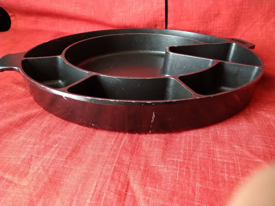 ♣再ブーム大人気【本場韓国・高級鉄鍋】チーズタッカルビ・サムギョプサル ⬛１鍋