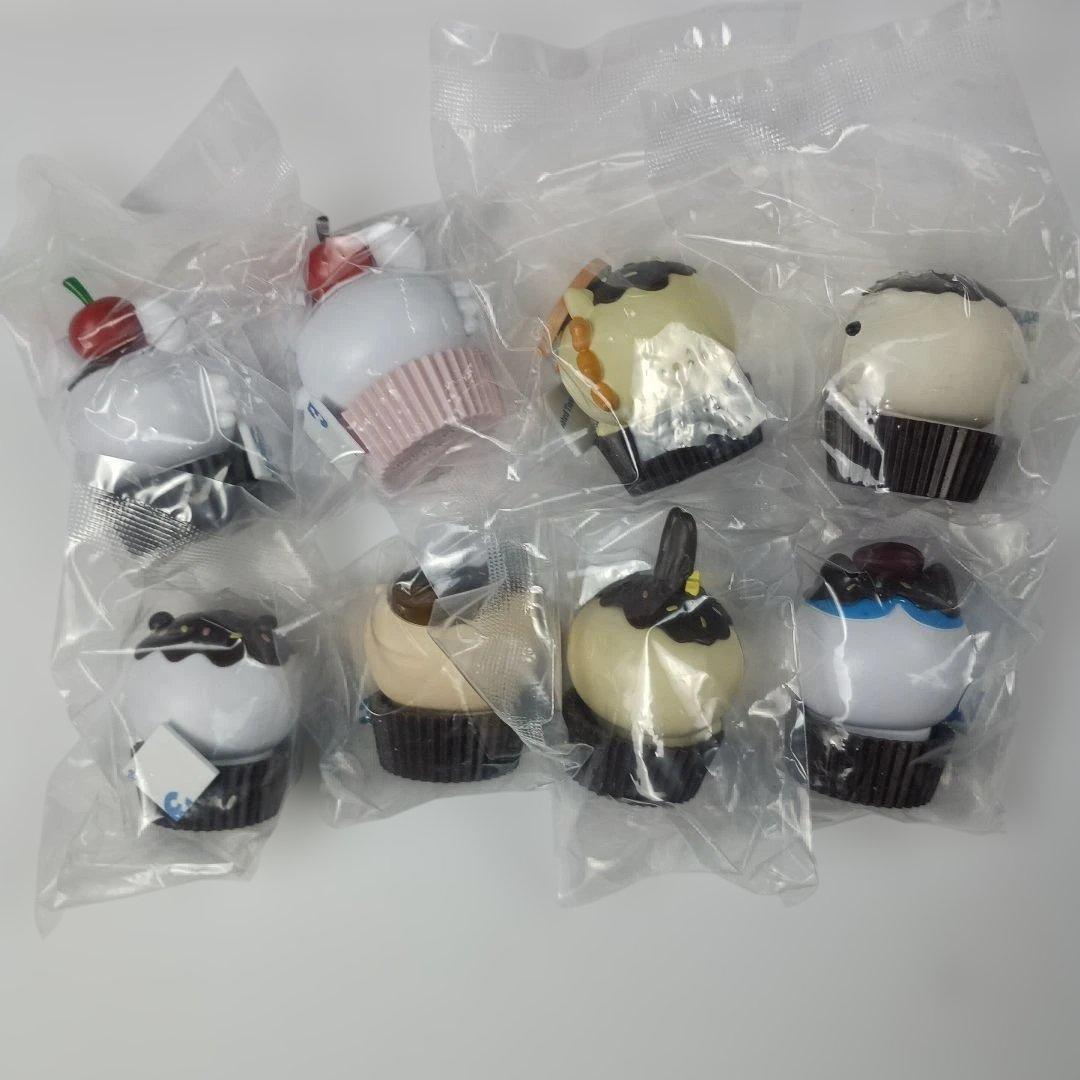 ちいかわ チョコカップケーキフィギュア (全7種プラス+イチゴカップ)
